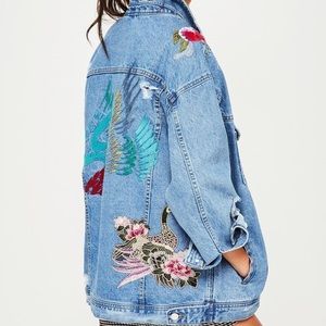 OVERSIZED PATCHED JEAN JACKET